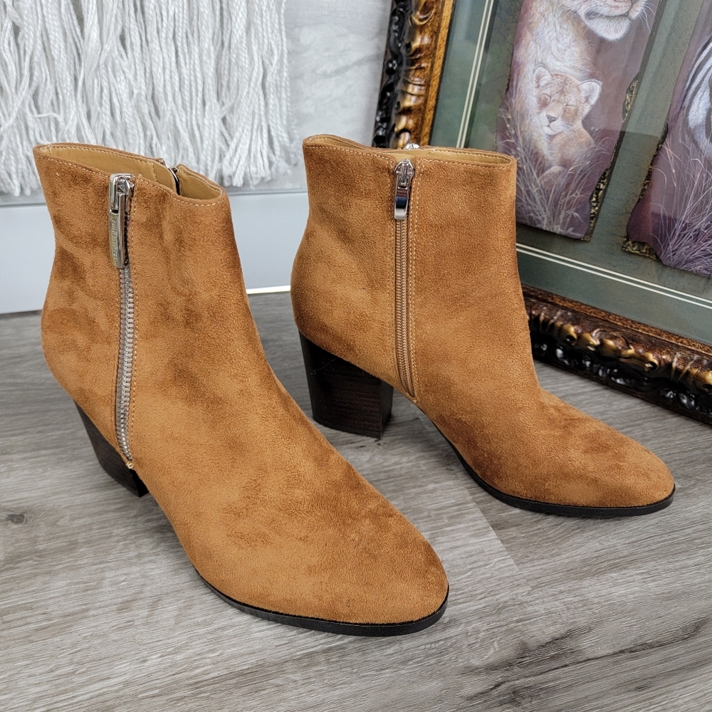 NINE WEST Neva Ankle Boots